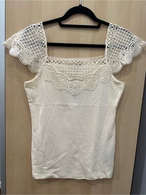 The LRL Lauren Jeans Co. Medium 100% Cotton crochet lace top NWT